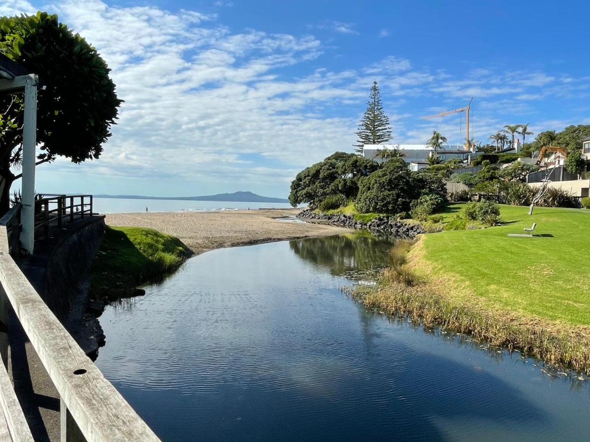 Whitby Studio - Mairangi Bay Beach โอ๊คแลนด์ ภายนอก รูปภาพ